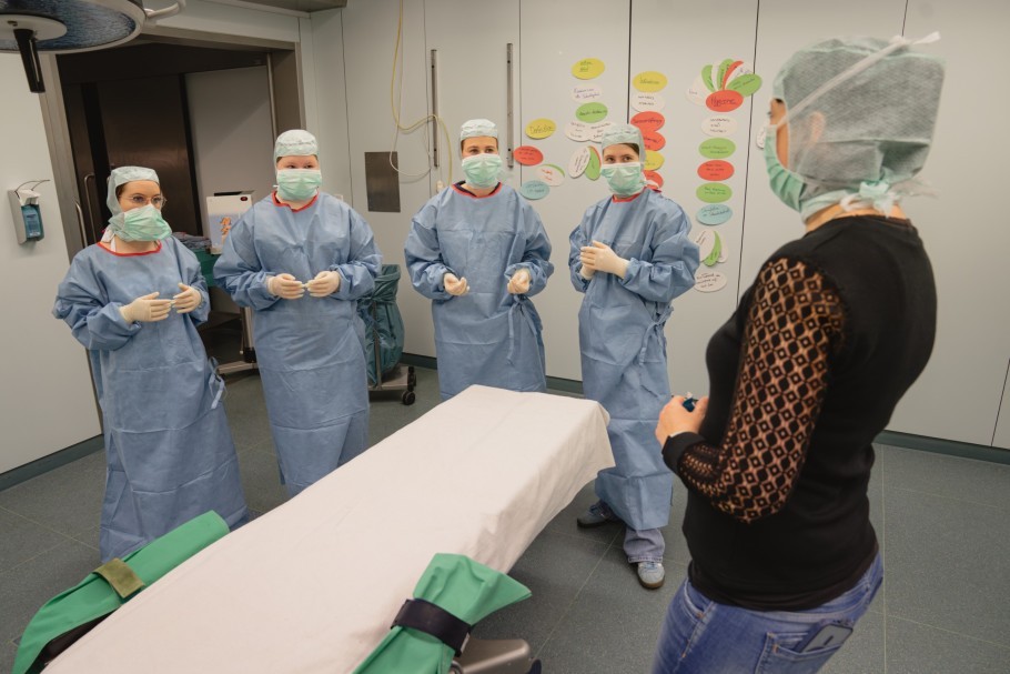 DSC09859 Enhanced NR